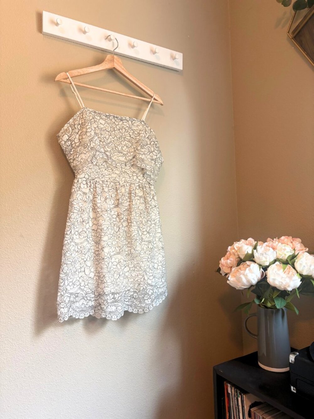 Francesca's Ivory & Black Lace Fit & Flare Dress | XS | Feminine Cocktail Dress